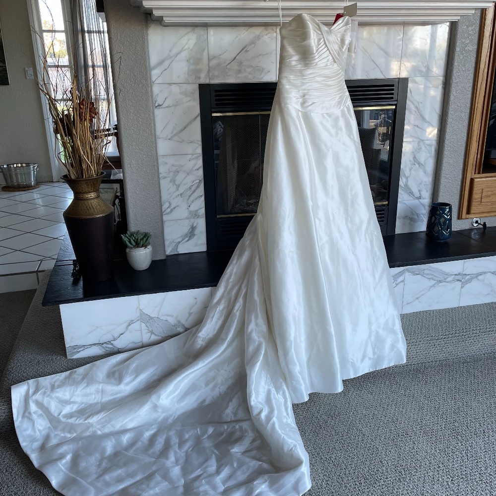 Mori Lee Wedding dress